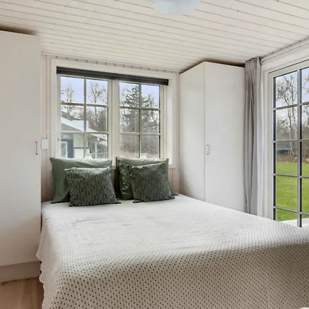 Modern With Large Garden Near Ferienhaus Vig