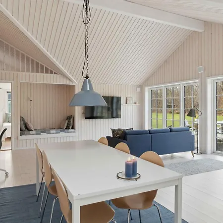 Ferienhaus Modern With Large Garden Near *